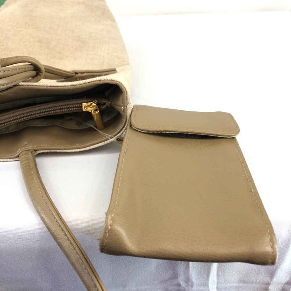 Bueno Cream Colored Canvas Handbag - Picture 6 of 12
